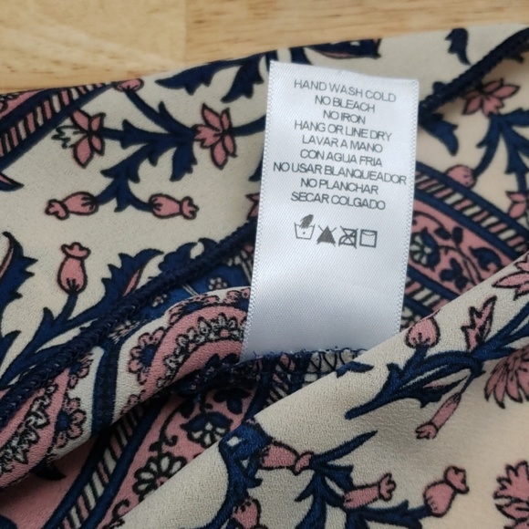 Love Culture flowy paisley tank - Picture 7 of 8